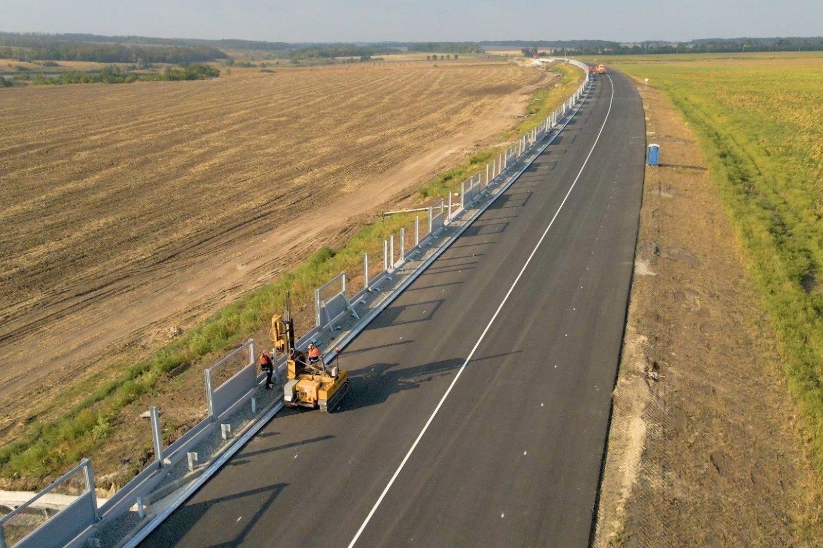 Дорожную разметку наносят на северном обходе Ростова - фото 1