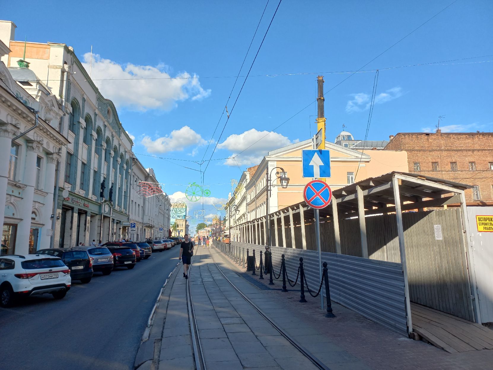 В субботу на улице Рождественской будет приостановлено движение транспорта - фото 1