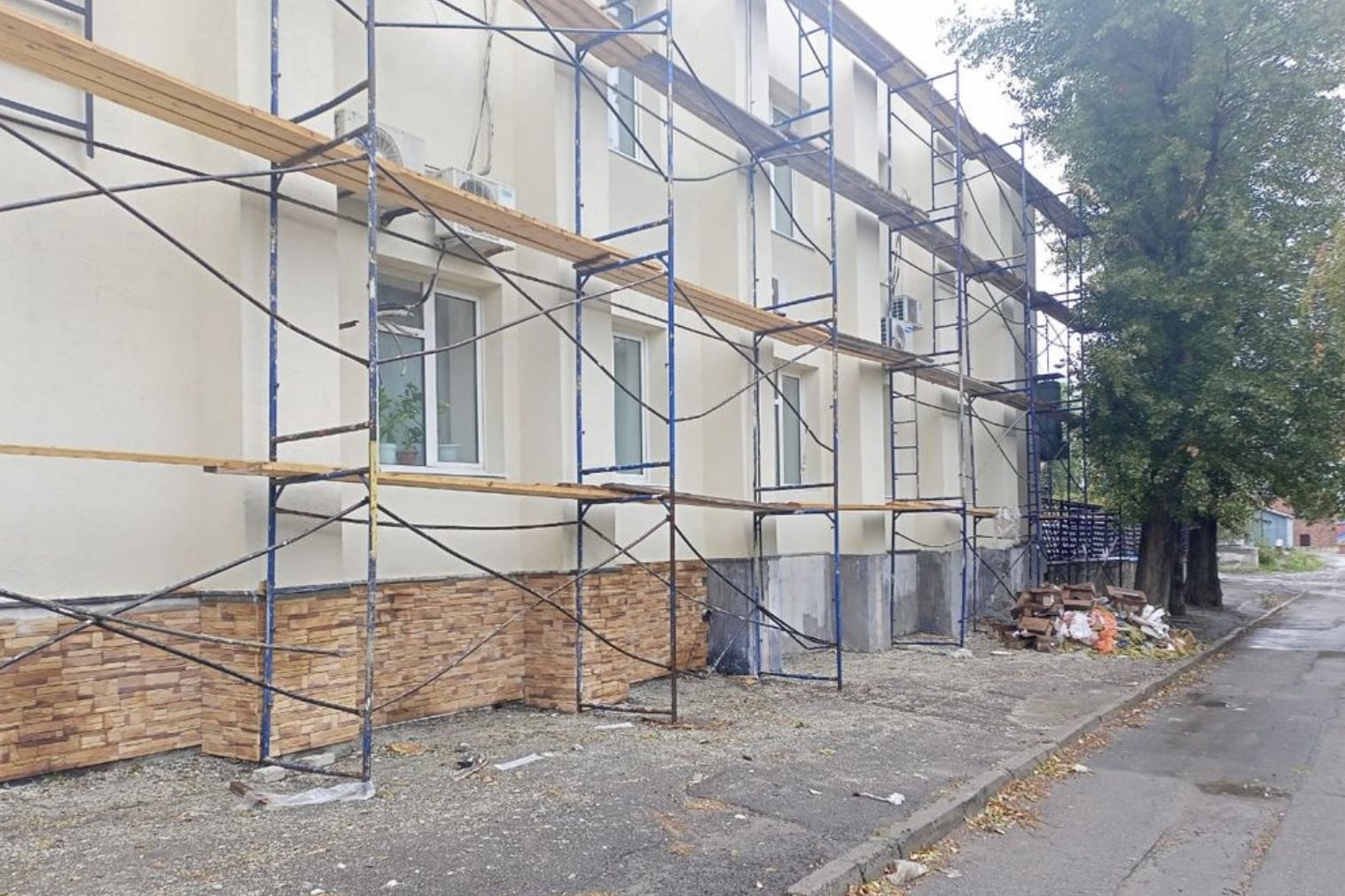 До начала ноября завершится капремонт школы искусств им. К. Назаретова в Ростове - фото 1