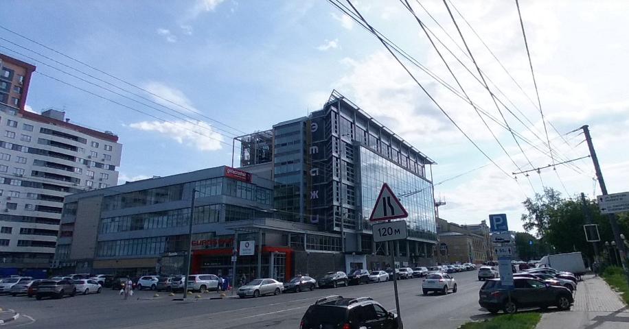 Бывший ТЦ «Этажи» в центре Нижнего Новгорода выставят на аукцион  - фото 1