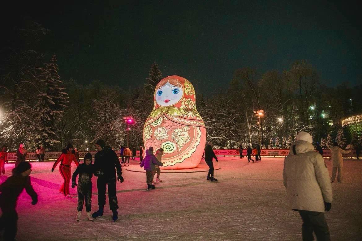 Четыре популярных катка в Нижнем Новгороде закрыты из-за мощного снегопада - фото 1