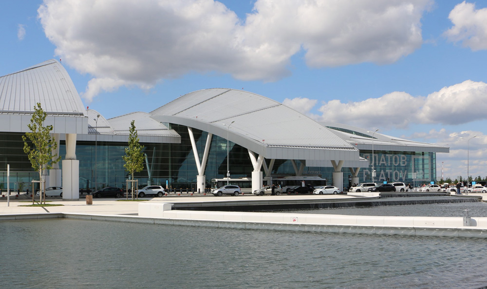 Ростовский аэропорт «Платов» не будет работать до утра 26 марта - фото 1