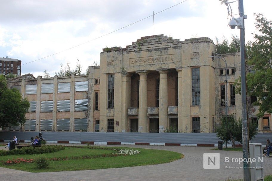 Нижегородцам показали известные городские заброшки - фото 1